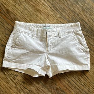 Old Navy • size 0 • white • shorts